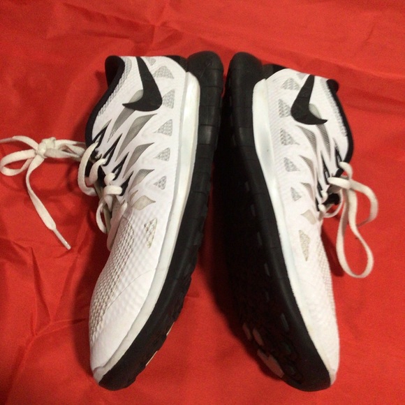 Nike Free running shoes 5.0 size 7.5 - Picture 8 of 11